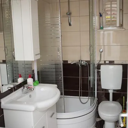 شقة Jelena تريبينيي